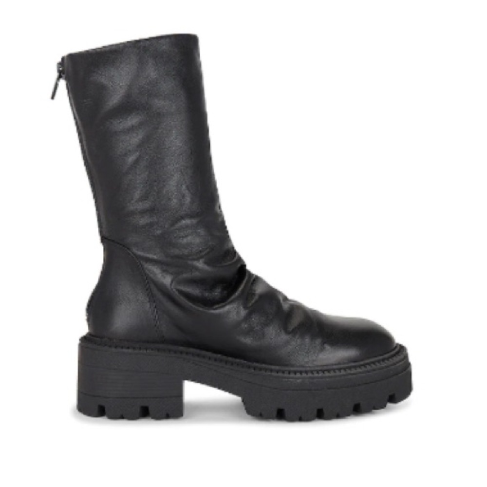 New In Box Free People Emma Ruche black leather boots